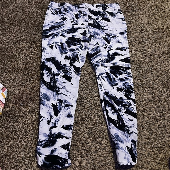 Pants - “glass shard” fleece-lined leggings